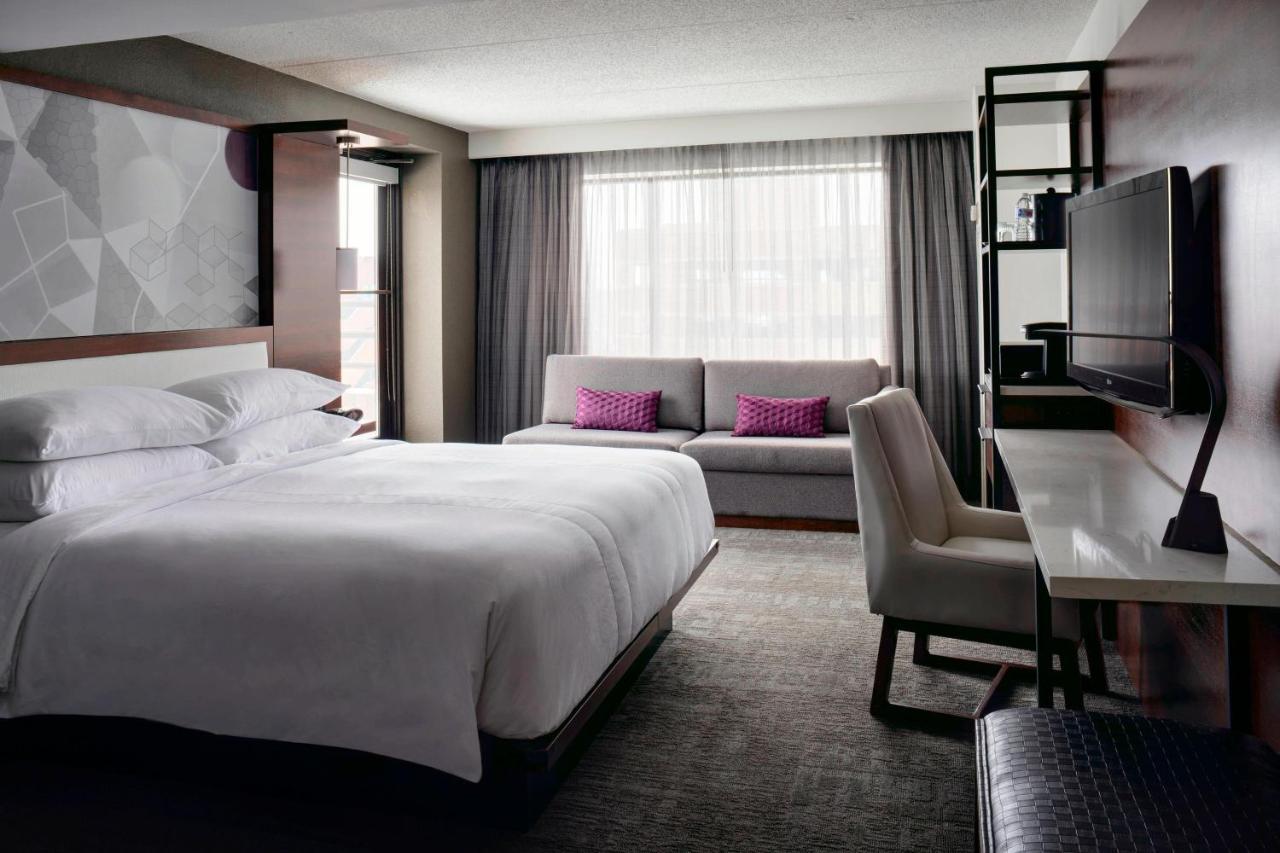 แมริออท อีสต์ แลนซิง แอท ยูนิเวอร์ซิตี้แอเรีย Hotel แลนซิ่ง ภายนอก รูปภาพ