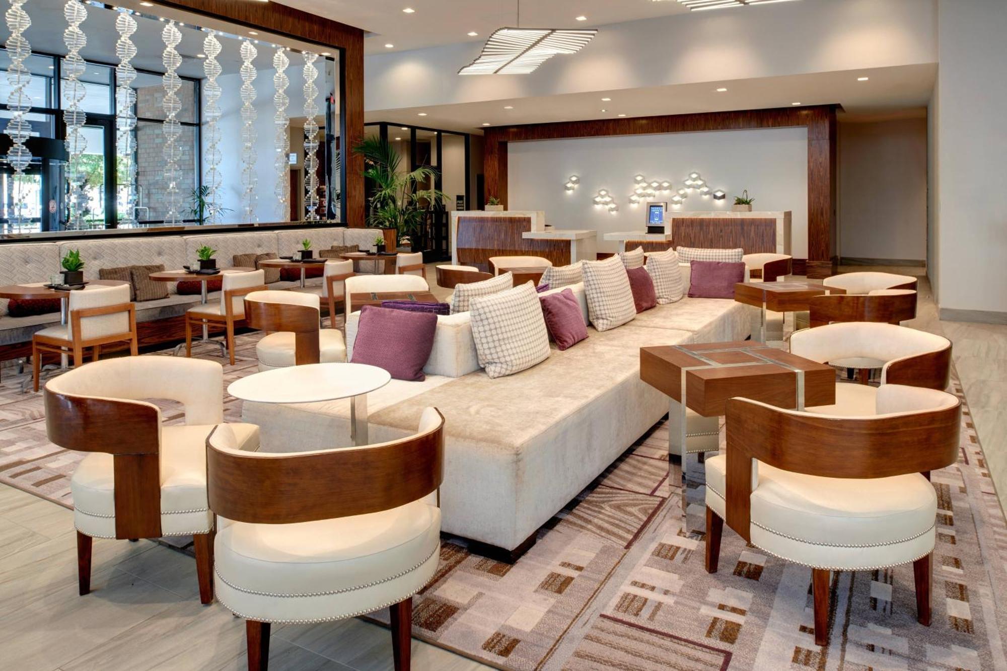 แมริออท อีสต์ แลนซิง แอท ยูนิเวอร์ซิตี้แอเรีย Hotel แลนซิ่ง ภายนอก รูปภาพ